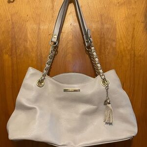 Jessica Simpson Cream Shoulder Bag with Chain Strap